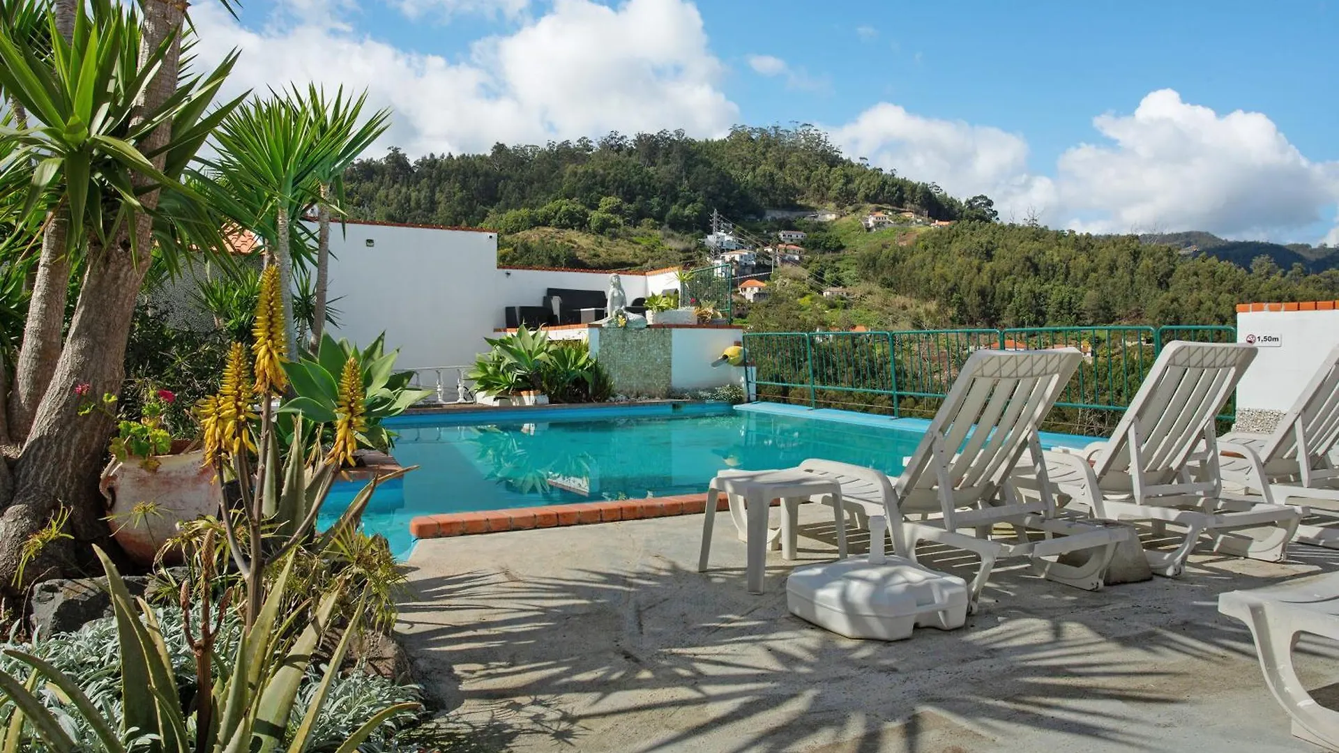 Prázdninový areál Private House Bungalows Mountain Caniço Portugalsko